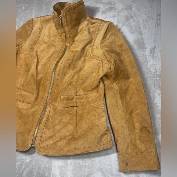 Bernardo Genuine Leather Suede Camel Tan Boho Coastal Cowgirl Jacket Size PM - Picture 5 of 17